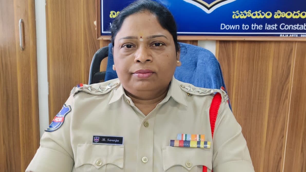 భార్యను వేధించిన భర్త, అత్తకు జైలు శిక్ష
