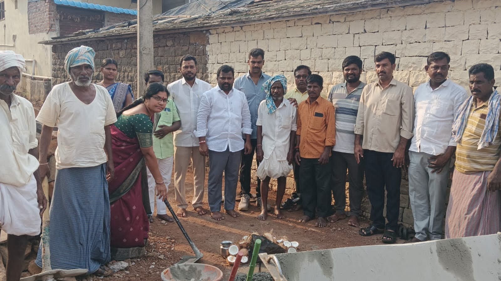 కేంద్ర నిధులతో గ్రామాభివృద్ధి పనులు: వడ్ల నందు