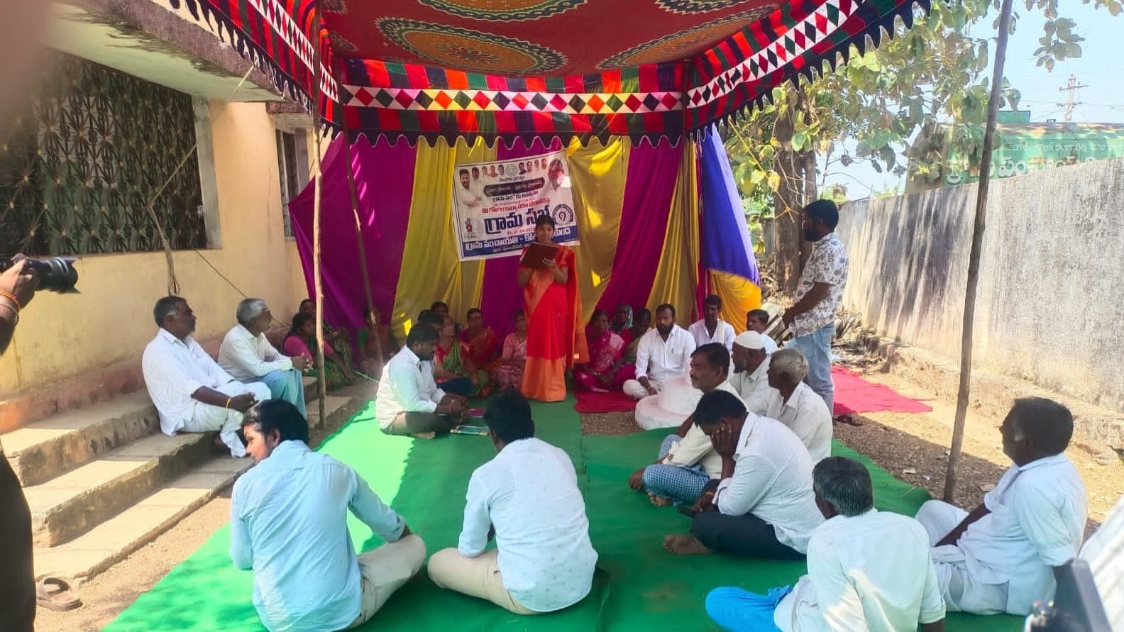 కొల్కోంద గ్రామ గ్రామసభ బహిష్కరణ