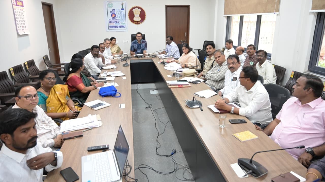 ఇంటర్, పదవ తరగతి పరీక్షలకు పకడ్బందీ ఏర్పాట్లు: కలెక్టర్ ప్రతీక్ జైన్