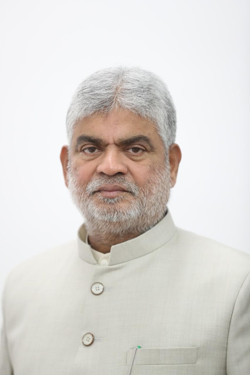 మహిళలకు మహిళా దినోత్సవ శుభాకాంక్షలు : స్పీకర్ గడ్డం ప్రసాద్ కుమార్