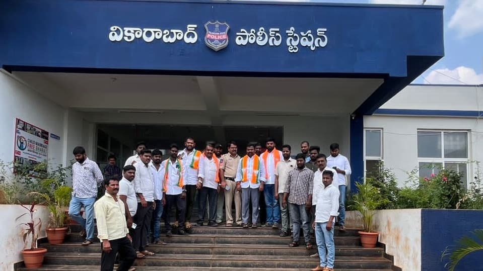 అరెస్టు చేయడం ప్రజా పాలన కాదు : వడ్లనందు